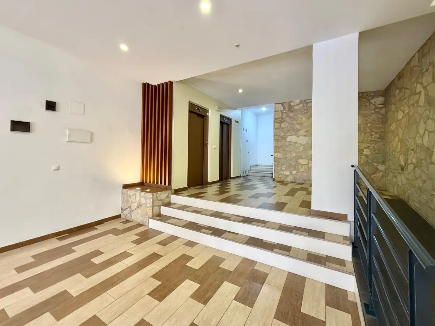 Apartment mit Terrasse zur Miete in Las Viñas, imagen 12