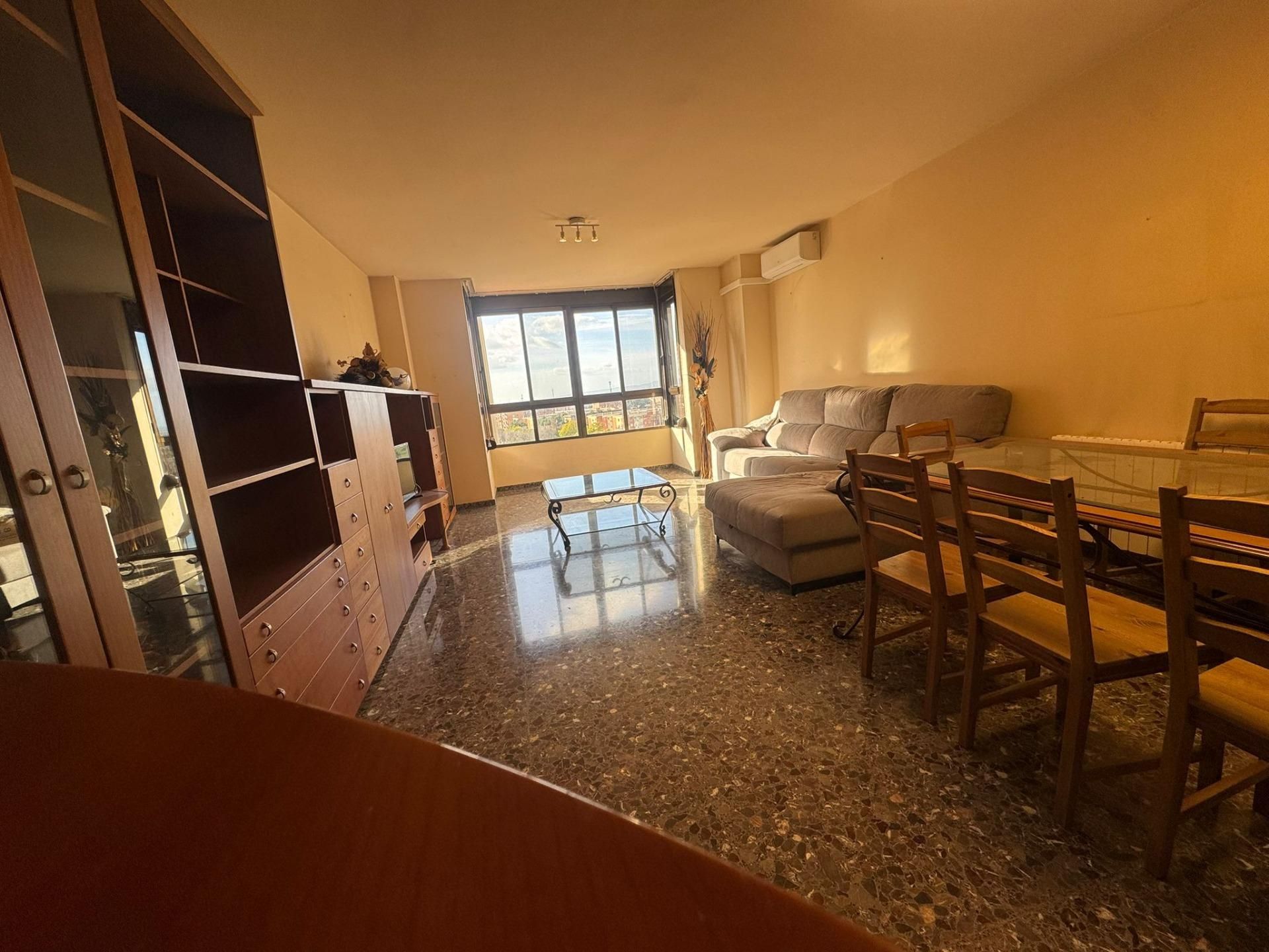 Living room of Flat for sale in  Valencia Capital