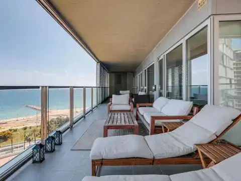 Flat with terrace to rent in Passeig de Garcia Fària, imagen 5
