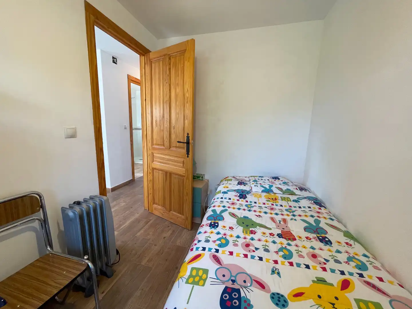 Habitación de Casa o chalet de alquiler en Tudela de Duero con Jardín privado, Horno y Microondas