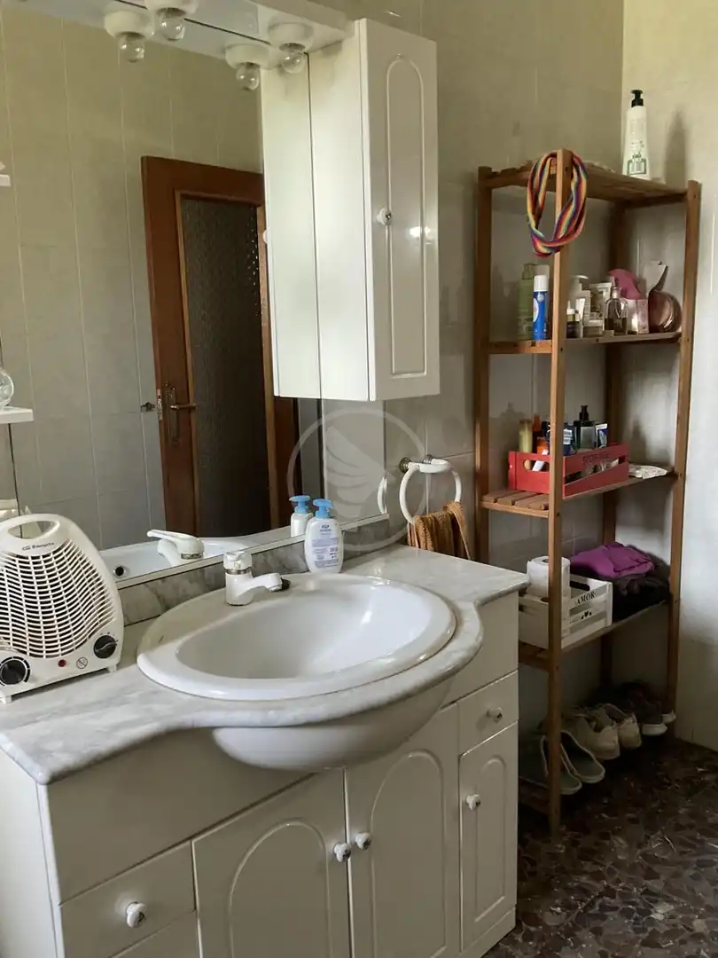Baño de Finca rústica en venta en Linares con Jardín privado y Piscina