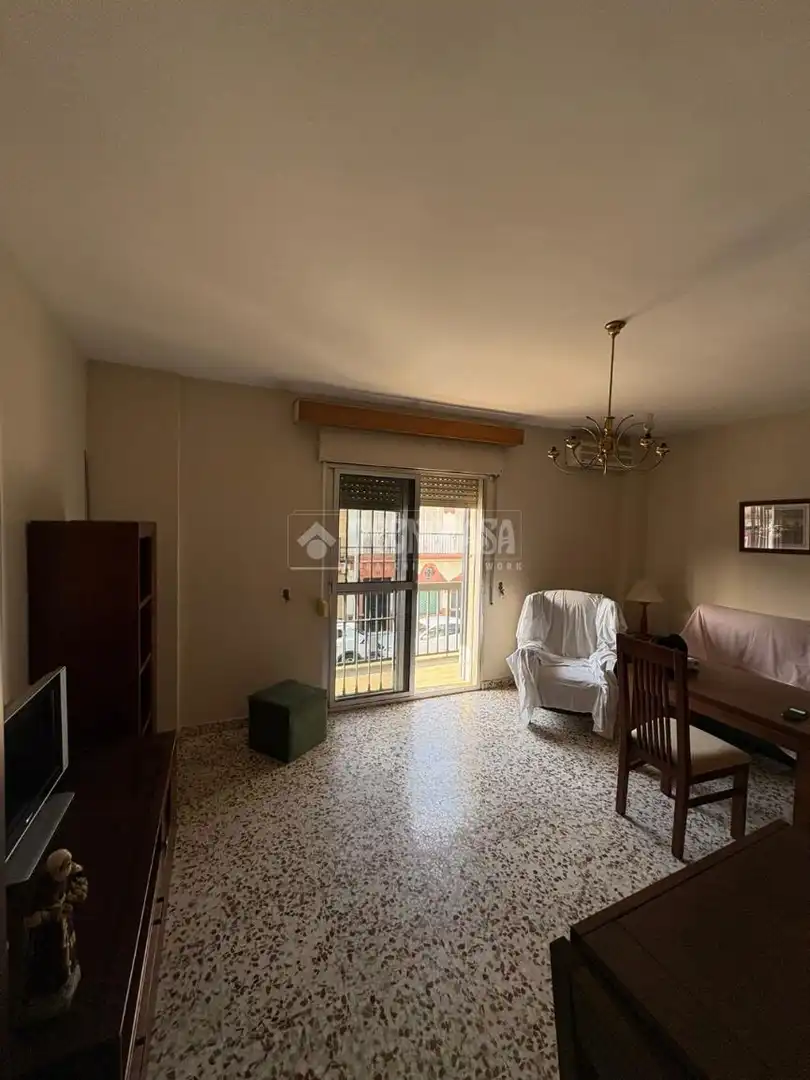 Sala de estar de Piso en venta en La Rinconada con Aire acondicionado, Calefacción y Terraza