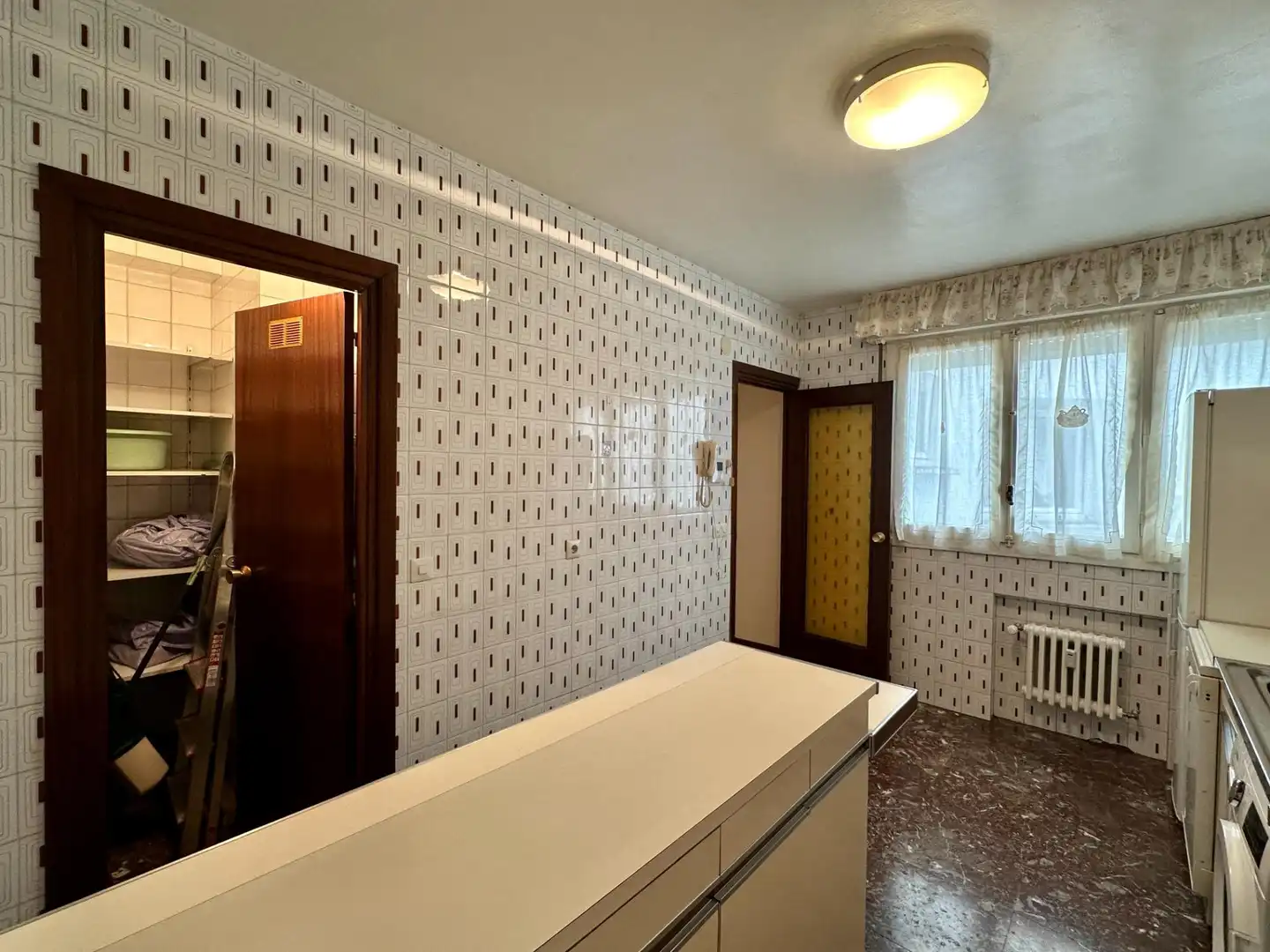 Kitchen of Flat for sale in  Pamplona / Iruña  with Heating and Parquet flooring