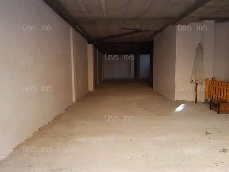 Local en venta en Rafelbuñol / Rafelbunyol