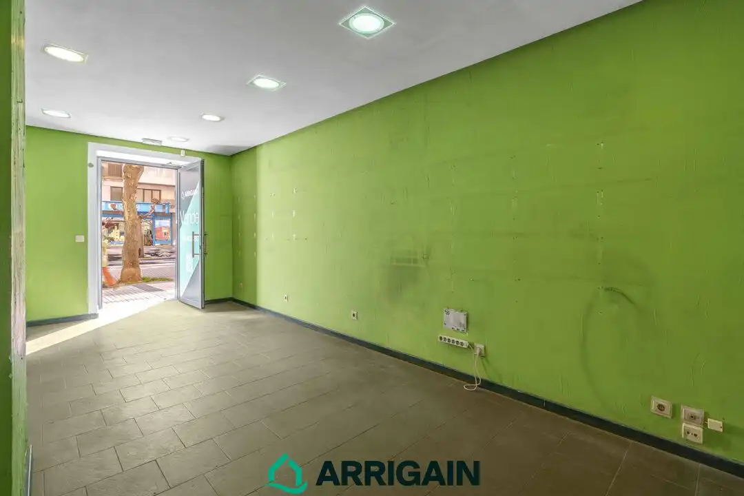 Local comercial en venda a Kolon Pasealekua 19, imagen 6