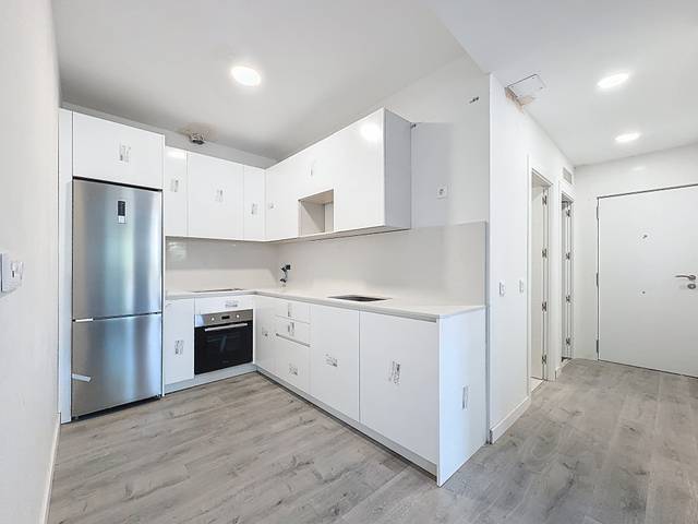 Piso en Venta en Calle Juan Ramón Jiménez en San Alberto - La Alcubilla - Florisol