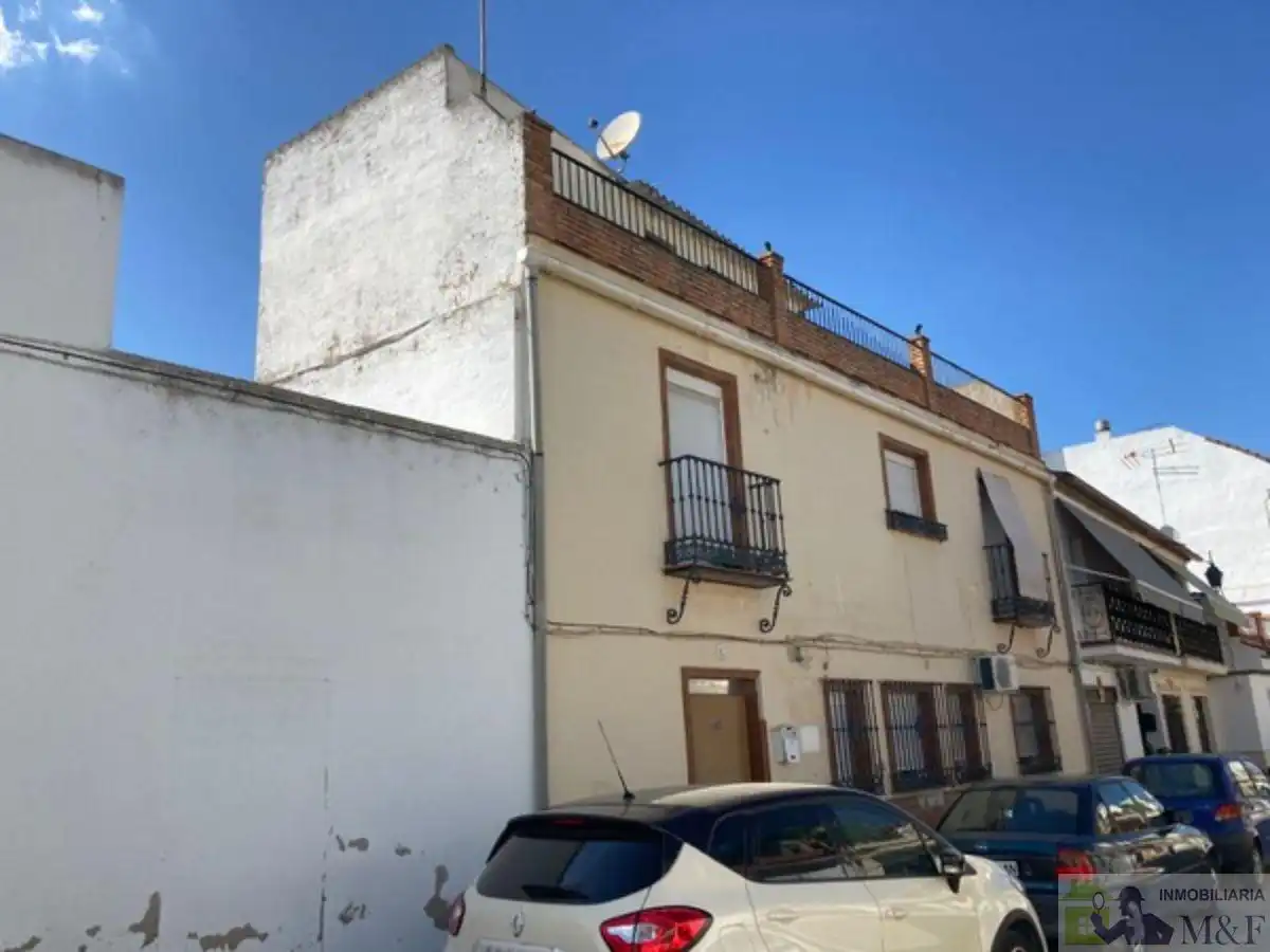 Vista exterior de Casa adosada en venta en Palma del Río