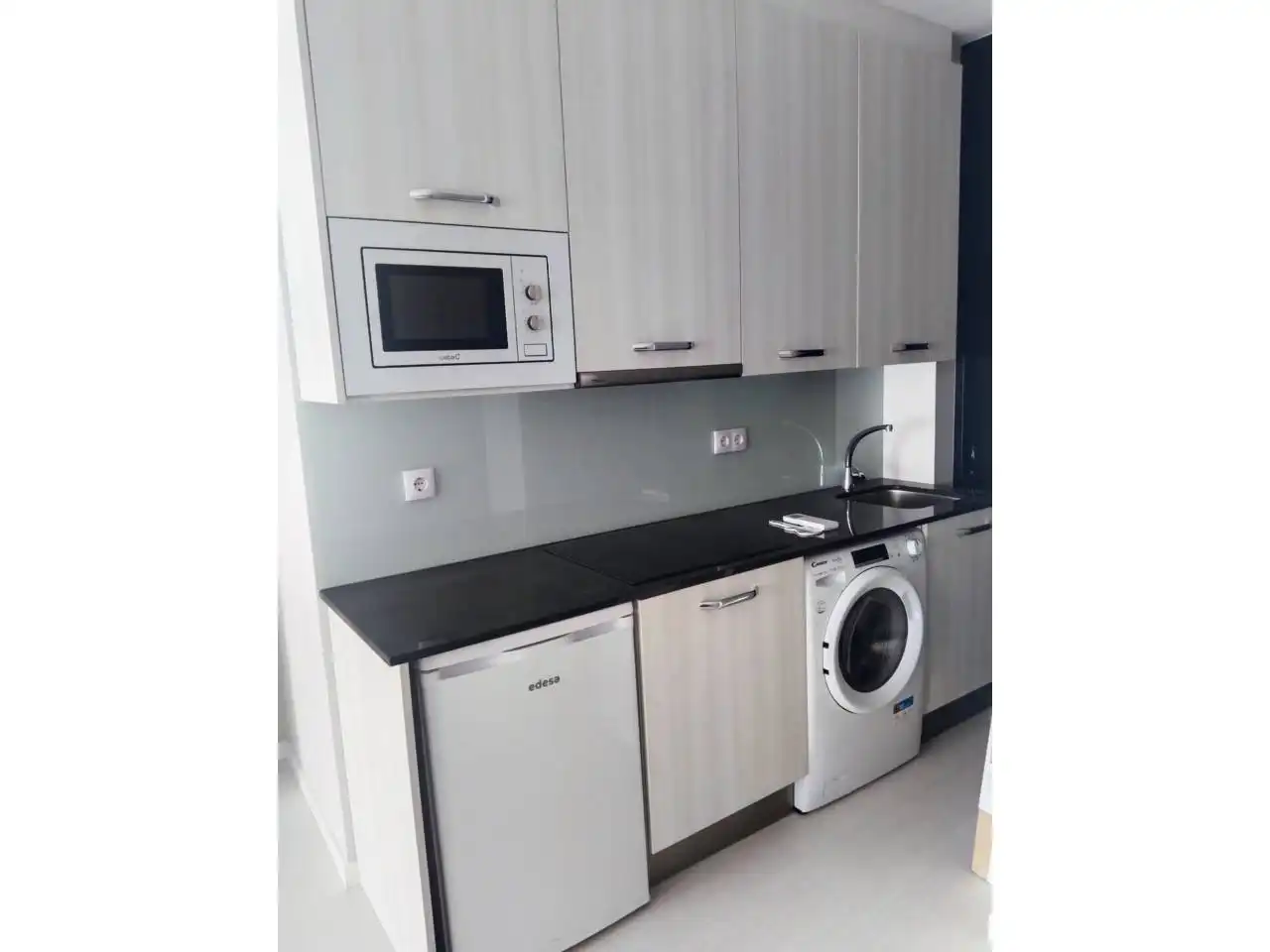 Apartament en venda a Calle Venerables, Los Vadillos - R. Sanitaria - Pozanos