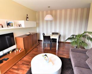 Living room of Flat to rent in Oleiros  with Heating, Parquet flooring and Storage room