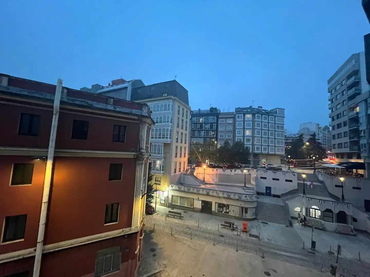 Vista exterior de Pis en venda en A Coruña Capital  amb Calefacció i Traster