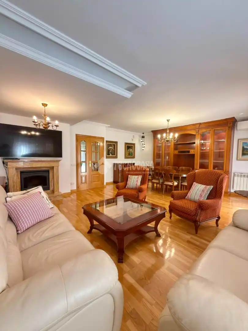 Sala d'estar de Casa o xalet en venda en Valdemoro