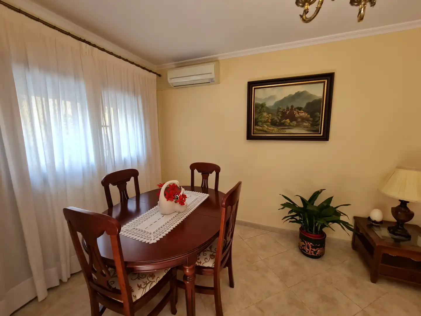 Dining room of Houses for sale in Camas  with Air Conditioner, Terrace and Storage room