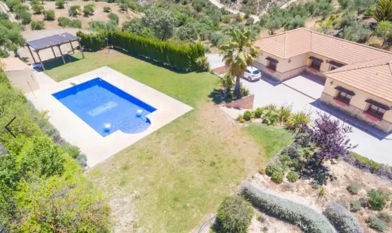 Vista exterior de Finca rústica en venta en Ronda con Calefacción, Jardín privado y Trastero