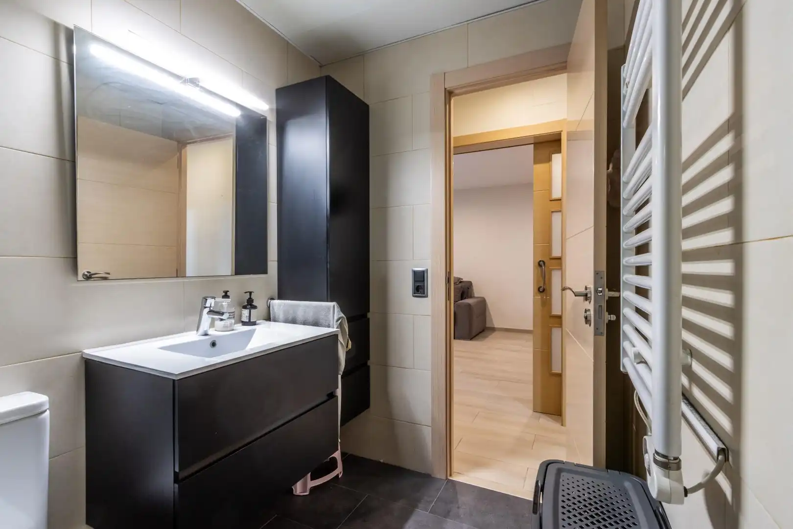 Baño de Planta baja en venta en Santa Perpètua de Mogoda, Barcelona