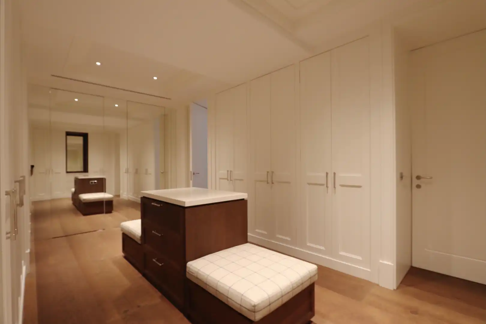 Bedroom of Flat for sale in Madrid  with Air Conditioner, Heating and Parquet flooring