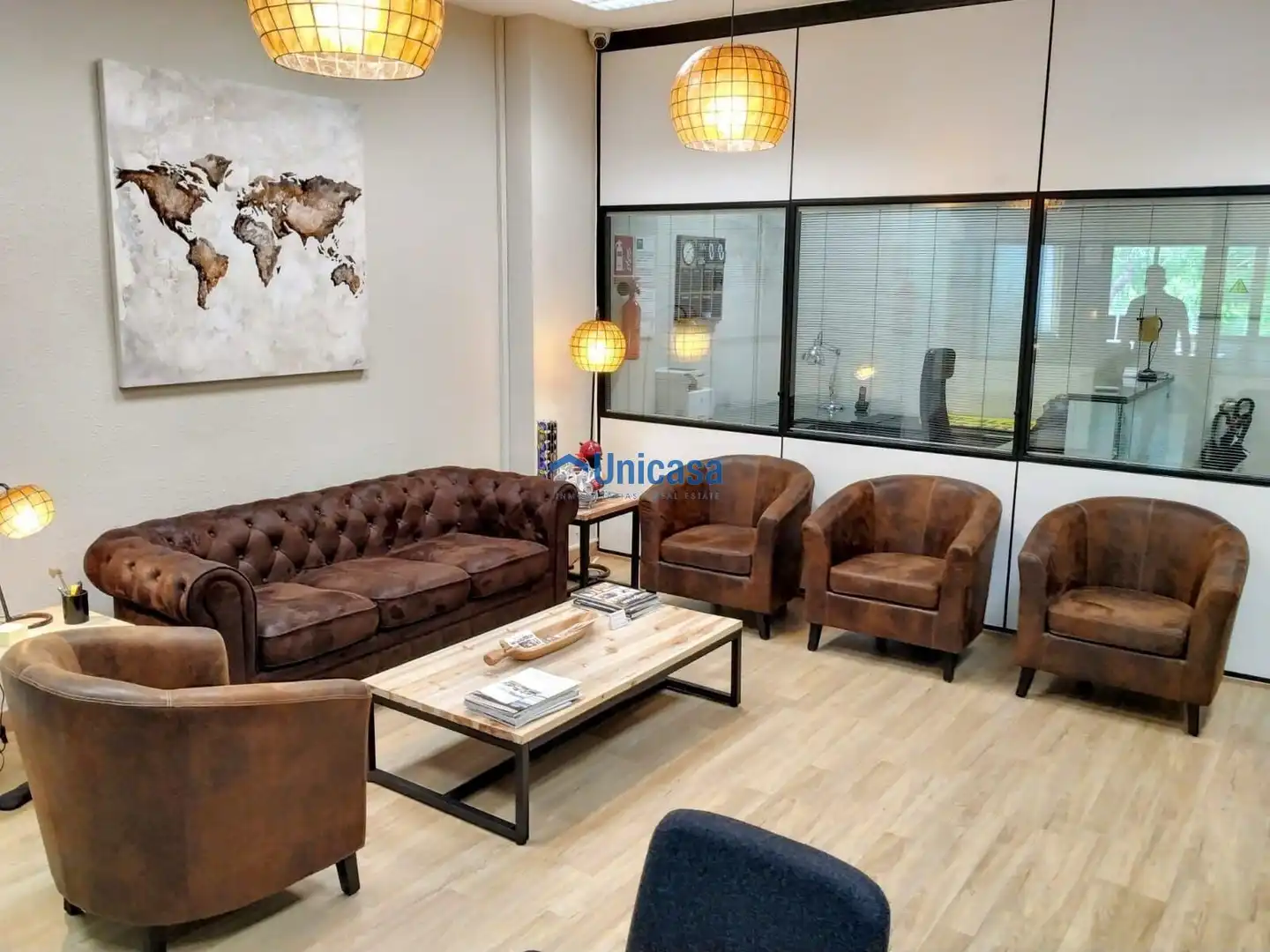Büro zur Miete in Málaga mit Klimaanlage, Heizung und Möbliert