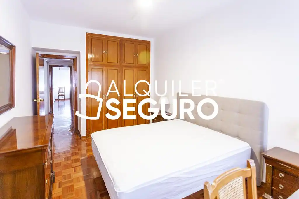 Piso con ascensor en alquiler en de Santa Cruz de Marcenado, imagen 7