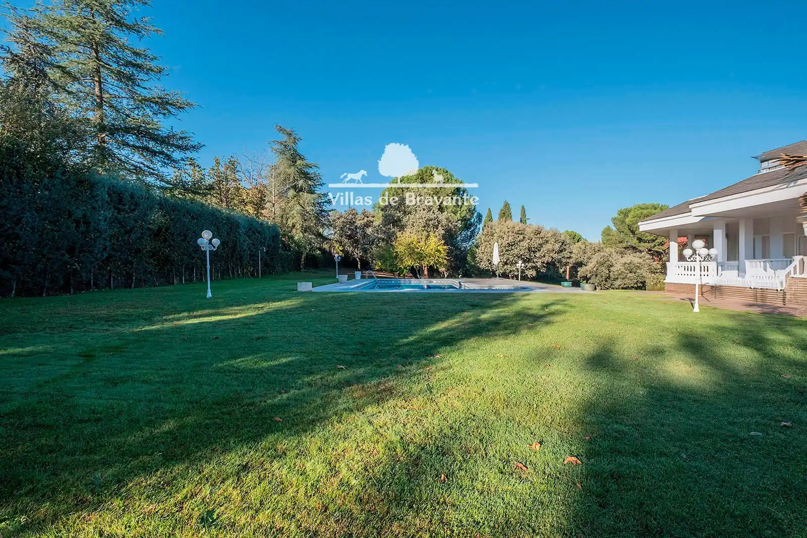Jardí de Casa o xalet en venda en Pozuelo de Alarcón amb Aire condicionat, Calefacció i Parquet