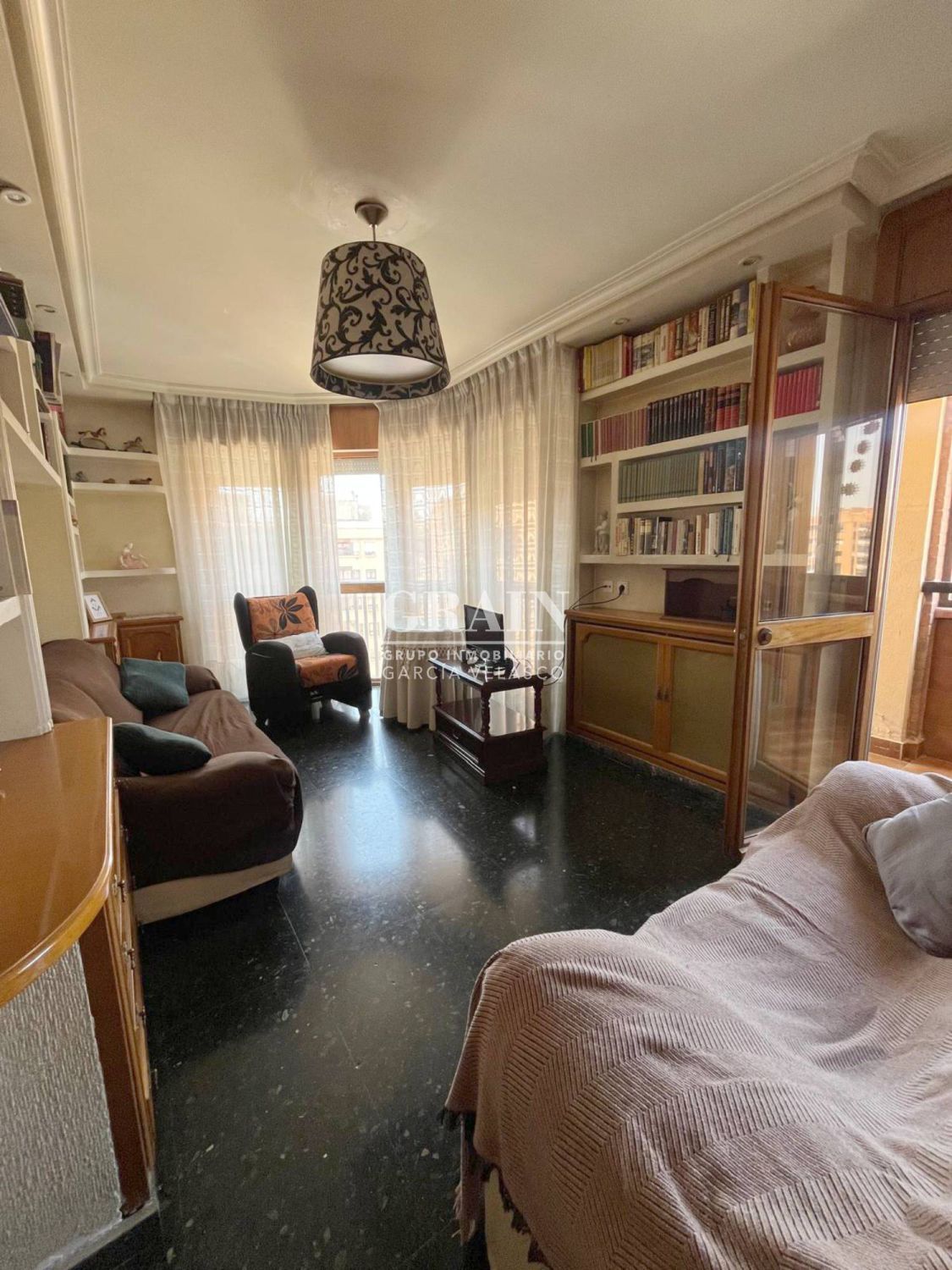 Sala de estar de Piso en venta en  Albacete Capital con Calefacción, Terraza y Balcón