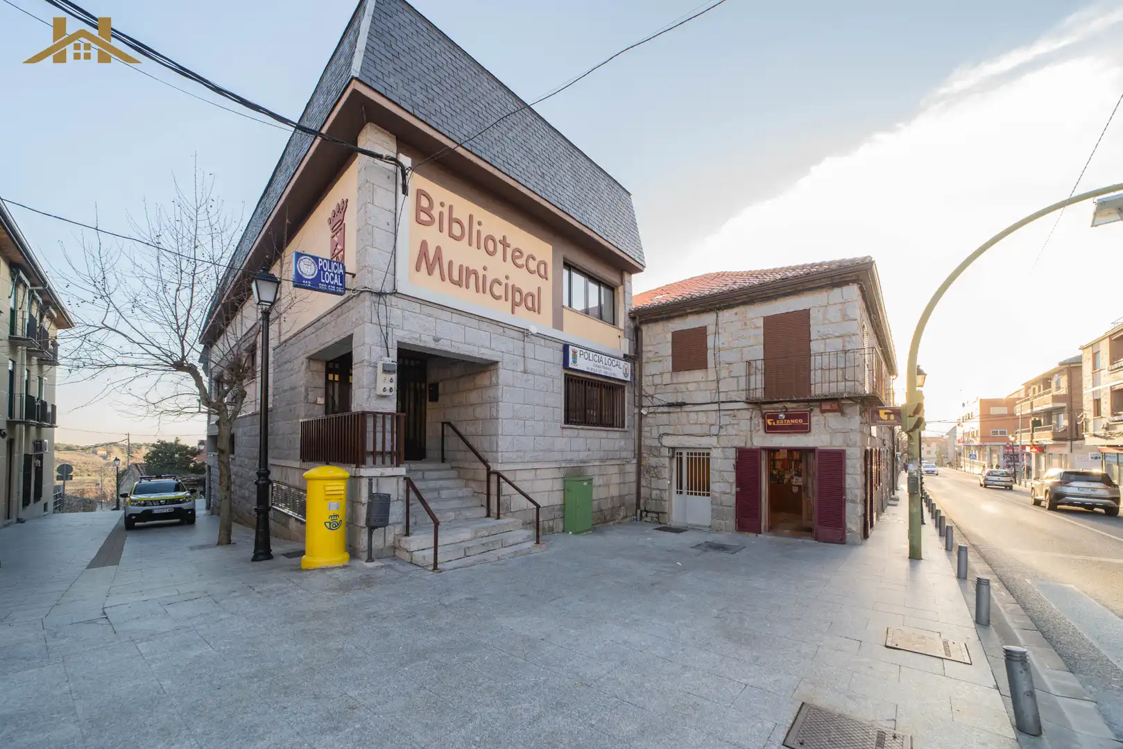 Vista exterior de Casa o xalet en venda en Collado Mediano amb Calefacció, Terrassa i Traster