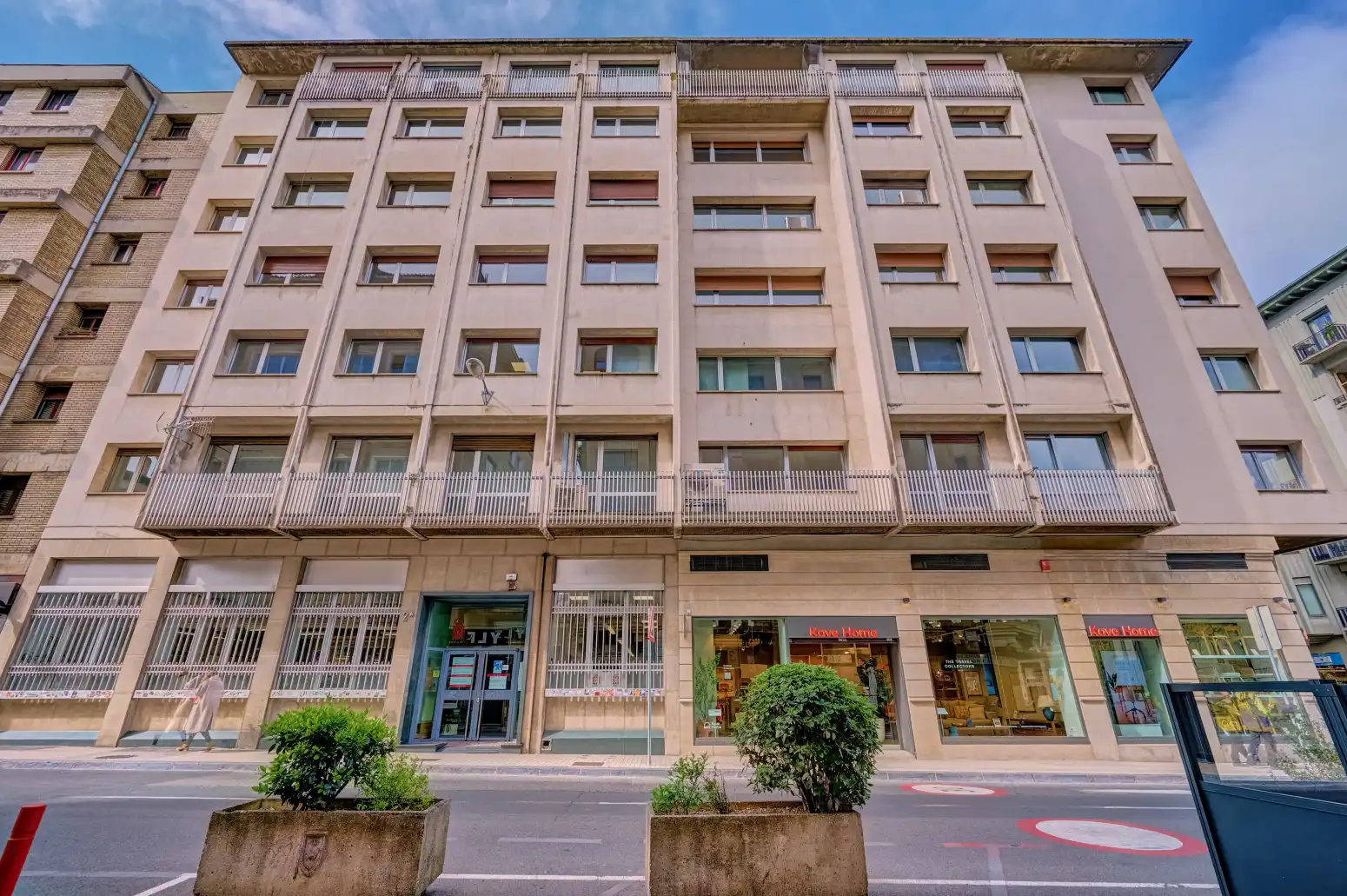 Vista exterior de Oficina en venda en  Pamplona / Iruña amb Calefacció
