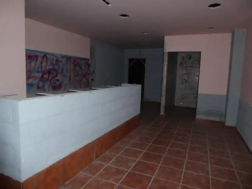 Business premises for sale in Montsec 6, imagen 2