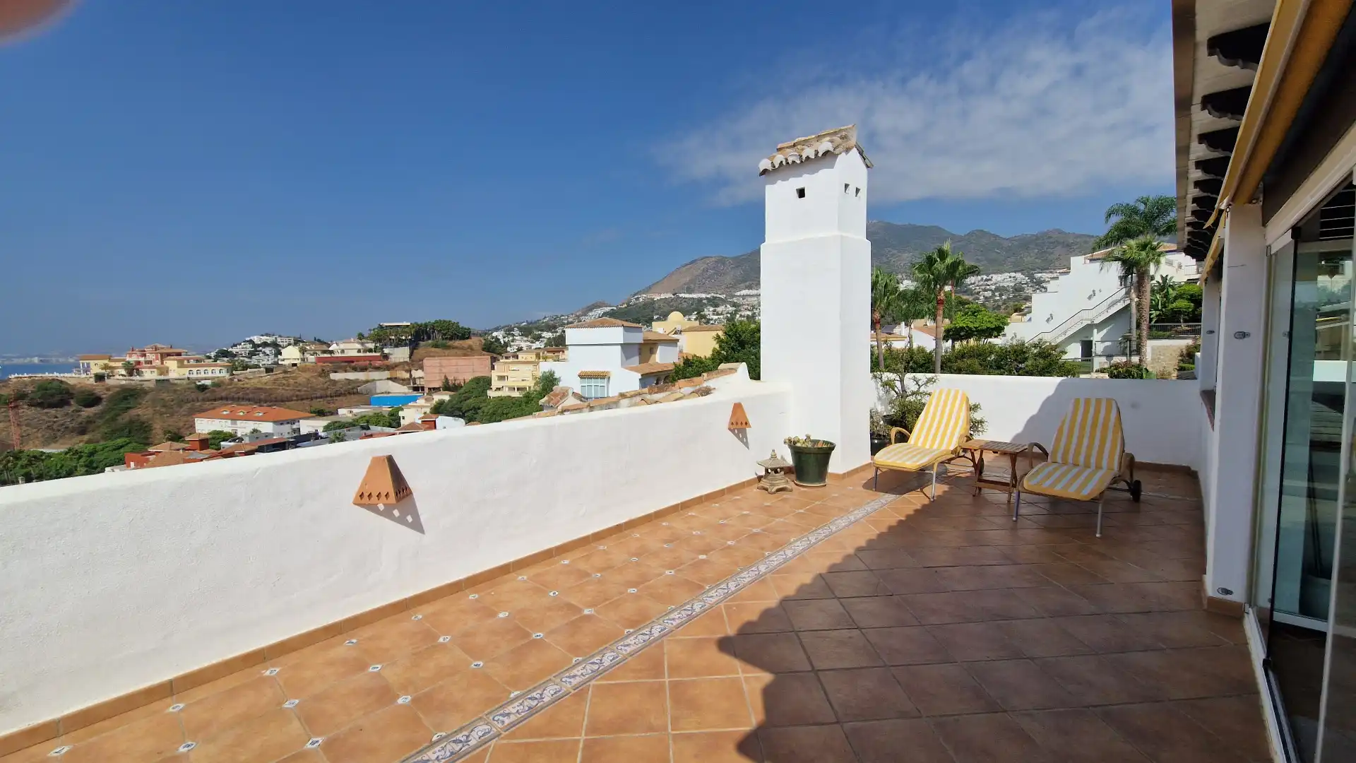 Exterior view of Attic for sale in Benalmádena  with Air Conditioner, Heating and Terrace