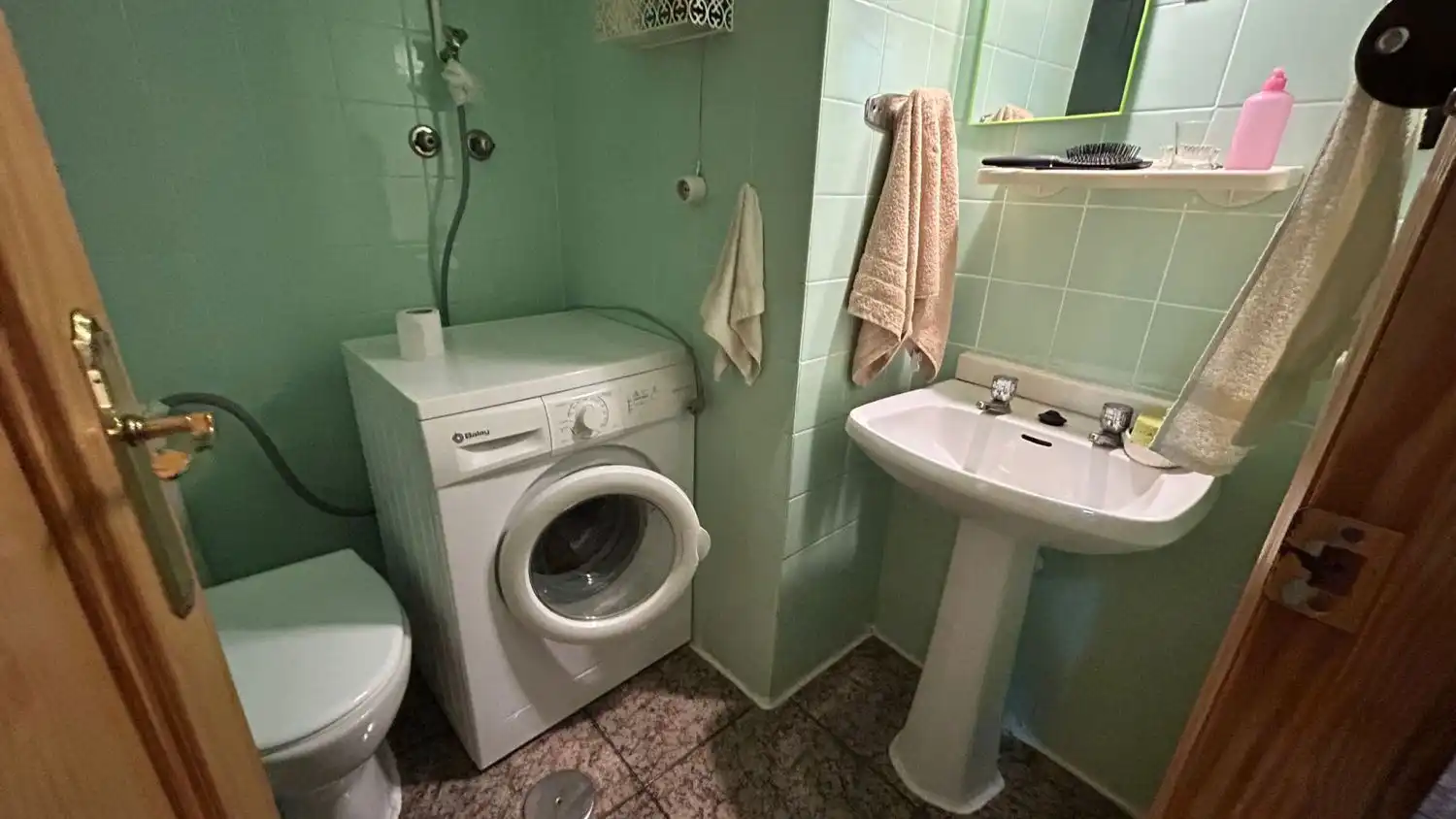 Badezimmer von Wohnung zum Verkauf in Albacete mit Klimaanlage, Heizung und Balkon