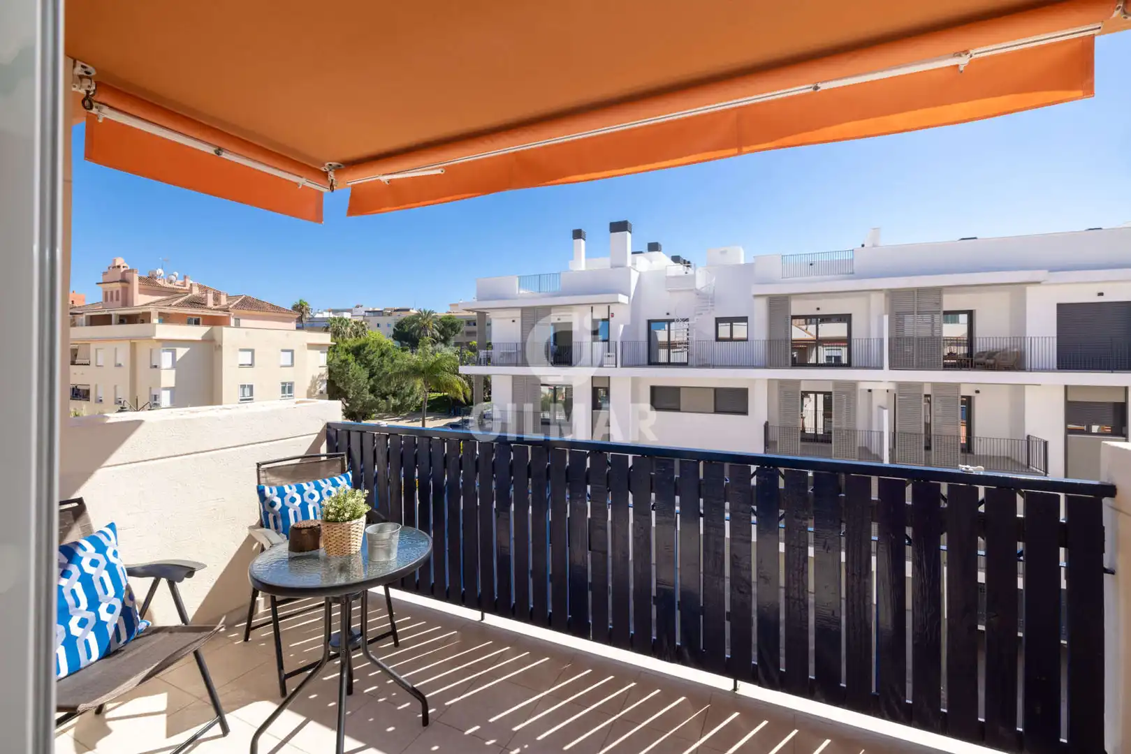 Terrassa de Dúplex en venda en Estepona amb Calefacció, Traster i Piscina