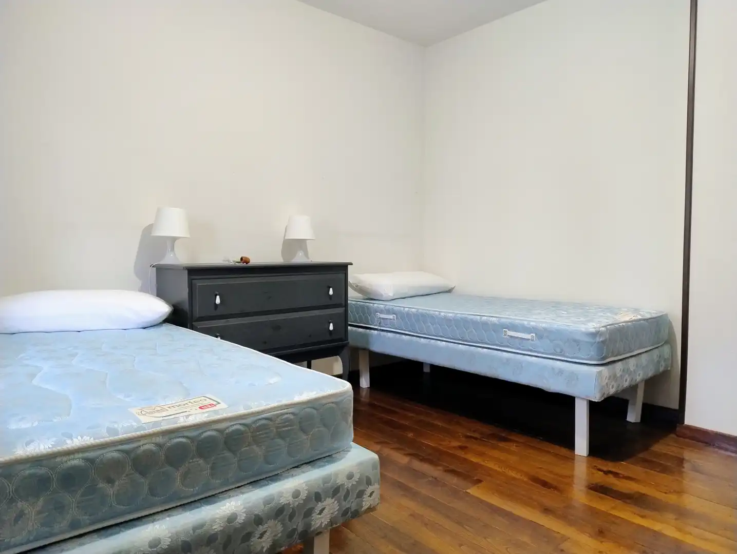 Habitación de Casa o chalet en venta en Lugo con Amueblado