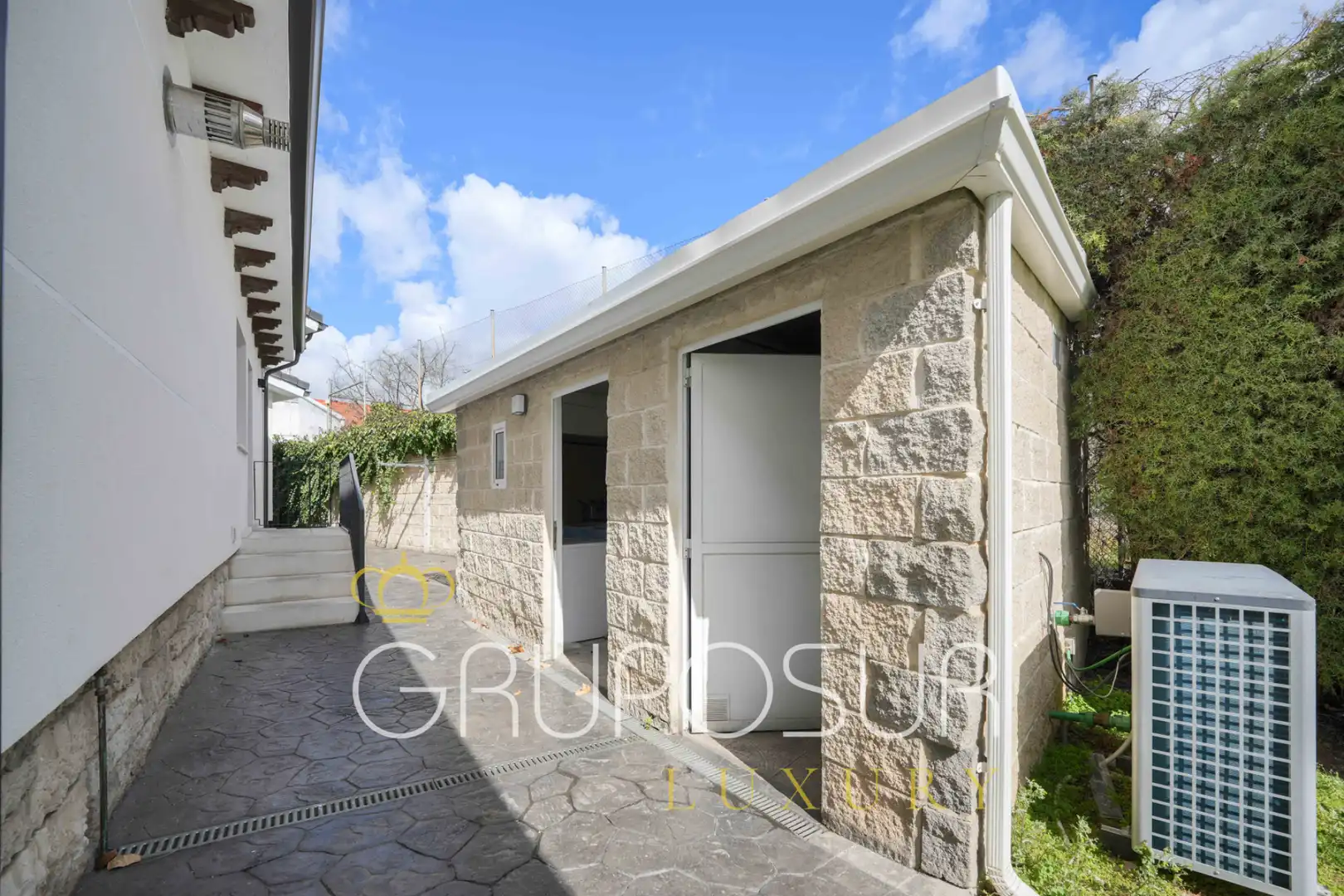 Jardín de Casa o chalet en venta en Valladolid con Aire acondicionado, Calefacción y Jardín privado
