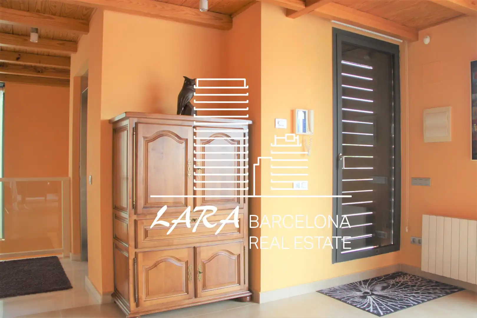 Vista exterior de Casa o chalet de alquiler con opción a compra en Viladecans con Aire acondicionado, Calefacción y Jardín privado