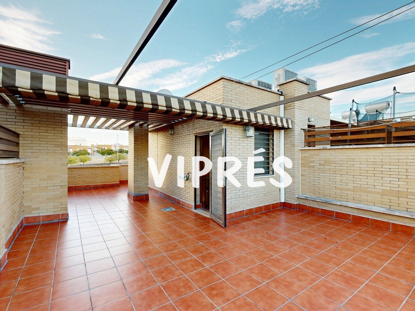 Terrace of Single-family semi-detached for sale in Cáceres Capital  with Storage room