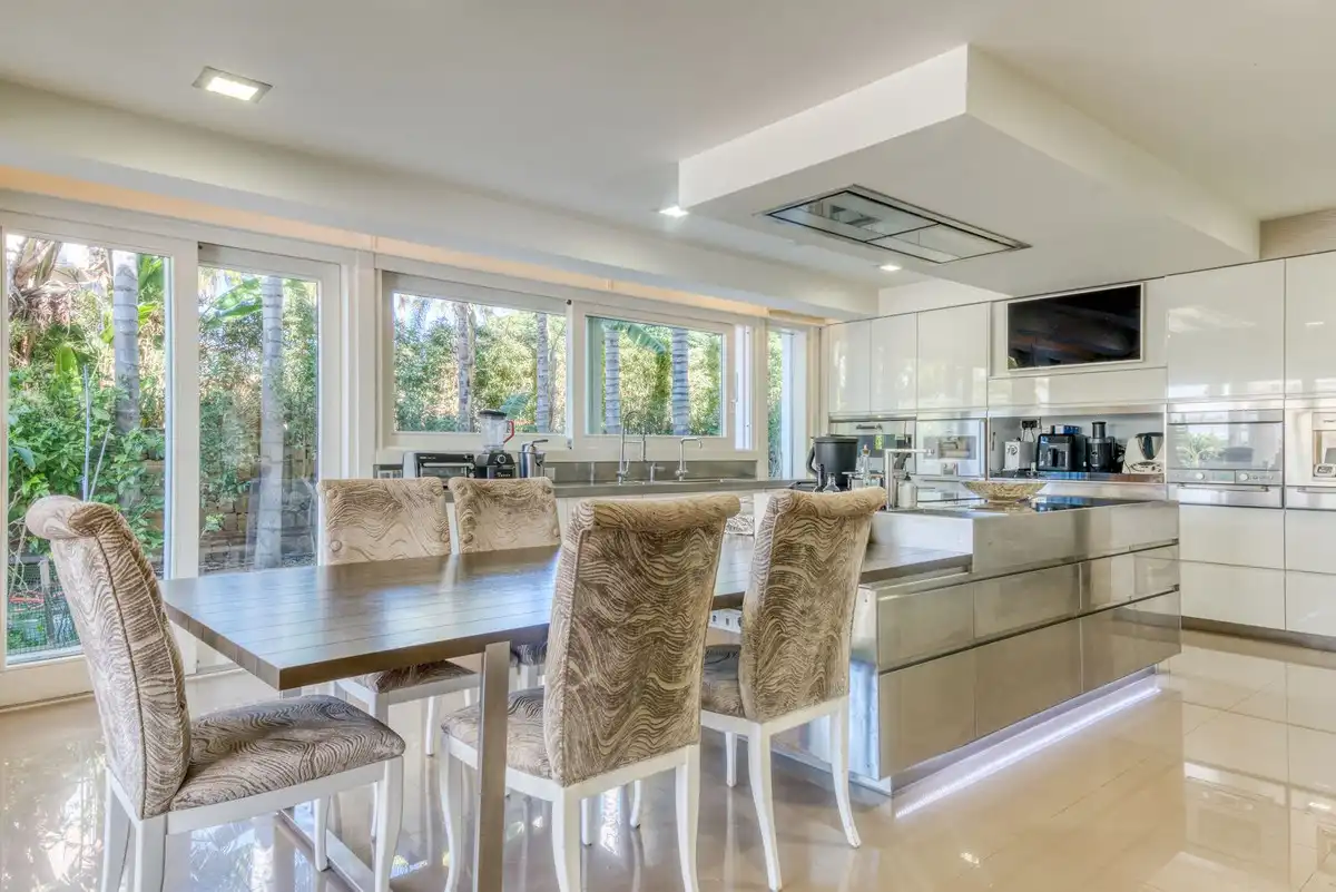 Villa mit Pool zum Verkauf in Río Real - Los Monteros, imagen 9