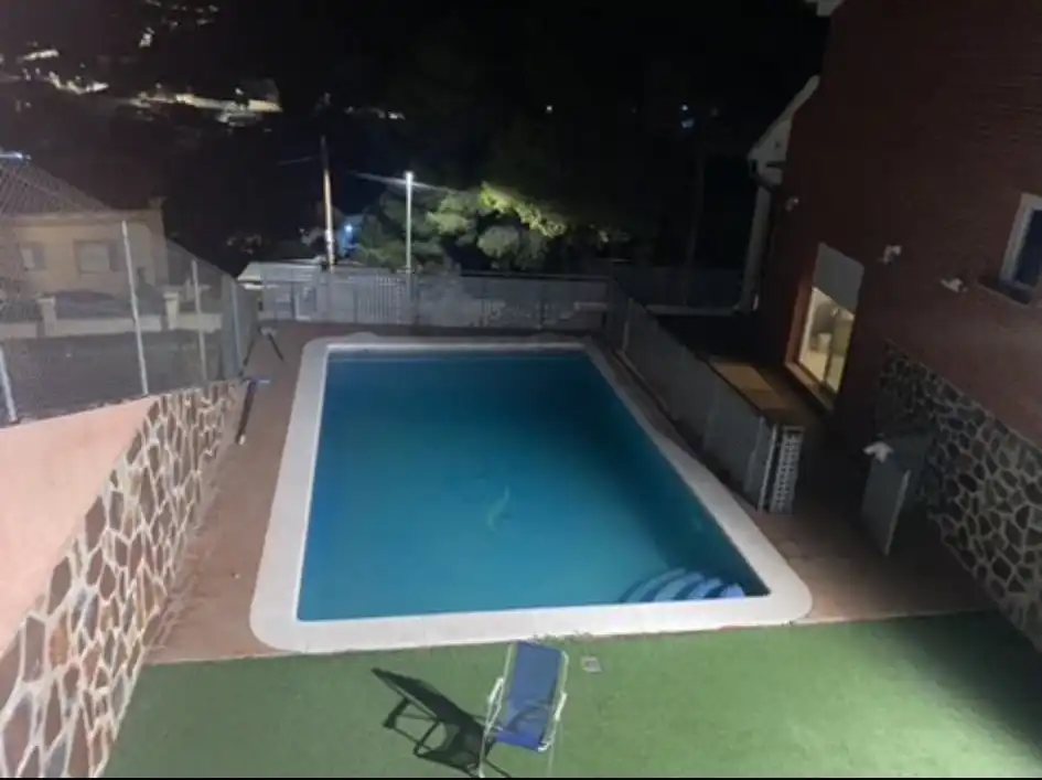 Schwimmbecken von Haus oder Chalet zum Verkauf in Castellet i la Gornal mit Klimaanlage, Heizung und Privatgarten