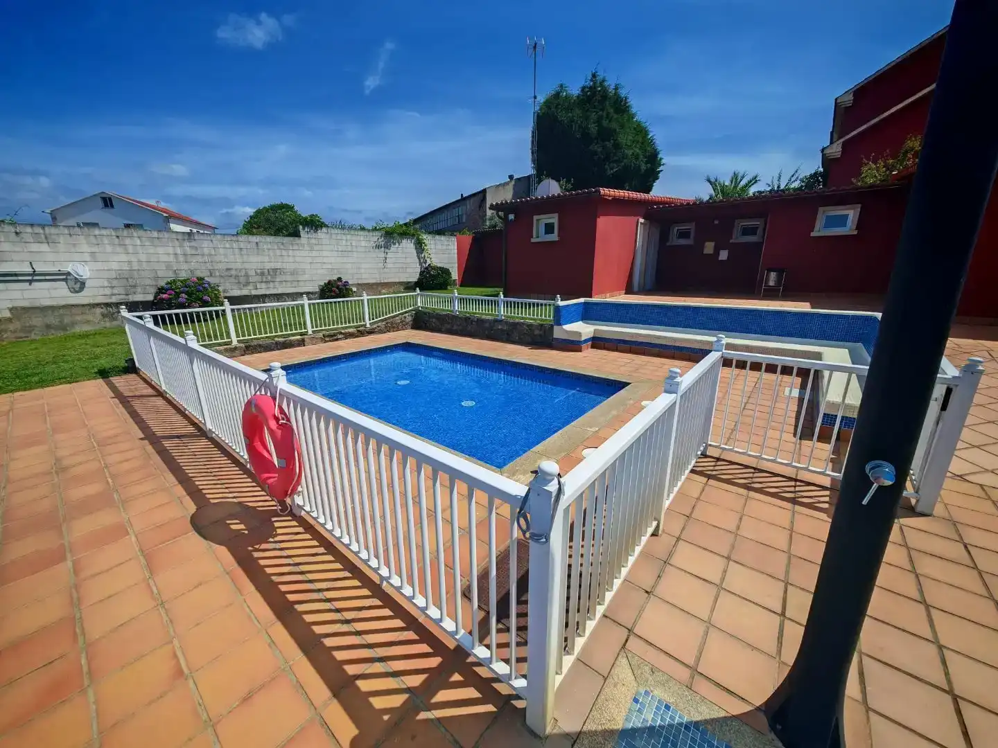 Piscina de Casa o chalet en venta en Sanxenxo