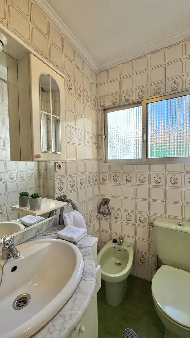 Baño de Piso en venta en Vigo  con Calefacción