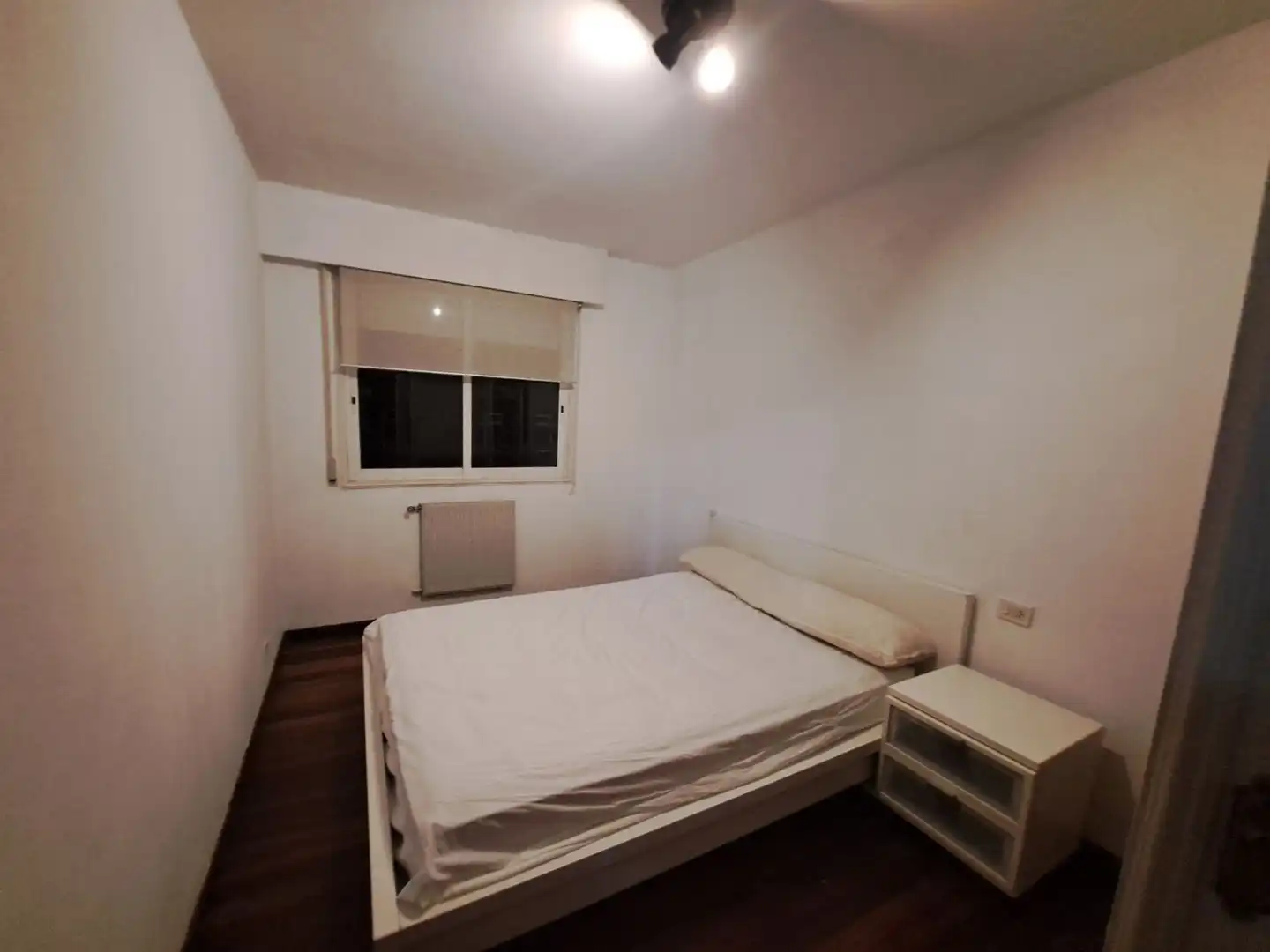 Habitación de Casa o chalet de alquiler en Ensanche - Sar
