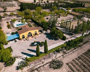 Vista exterior de Finca rústica en venda en Castellví de la Marca amb Terrassa i Piscina