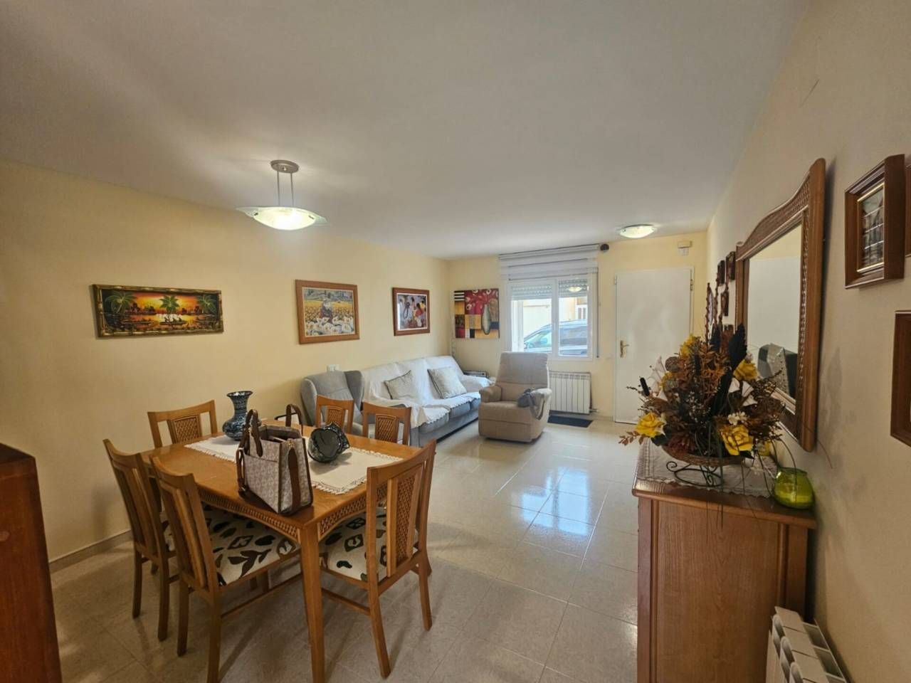 Sala d'estar de Casa adosada en venda en Creixell amb Aire condicionat, Calefacció i Terrassa