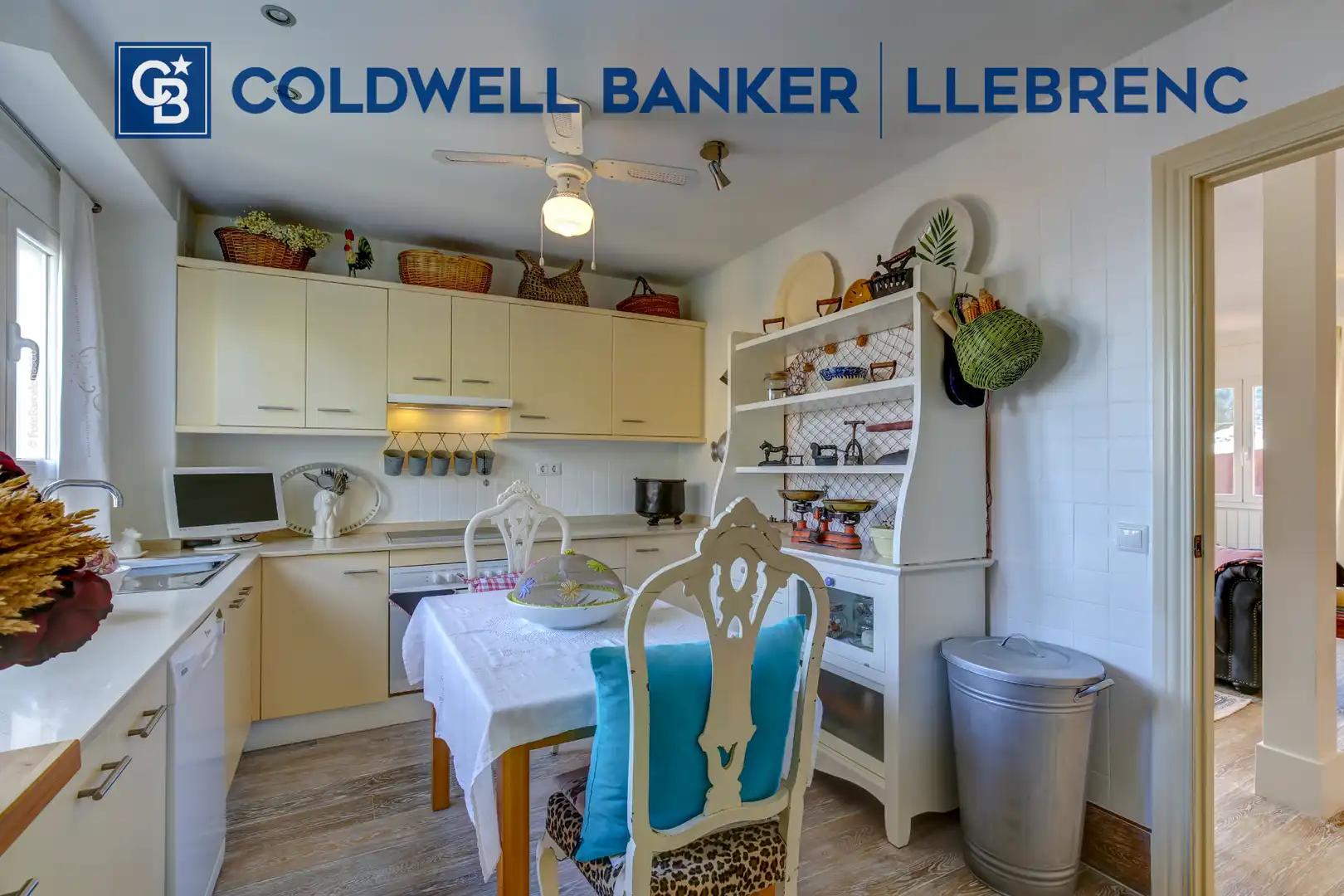 Kitchen of Houses for rent in Barcelona  with Heating, Private garden and Parquet flooring