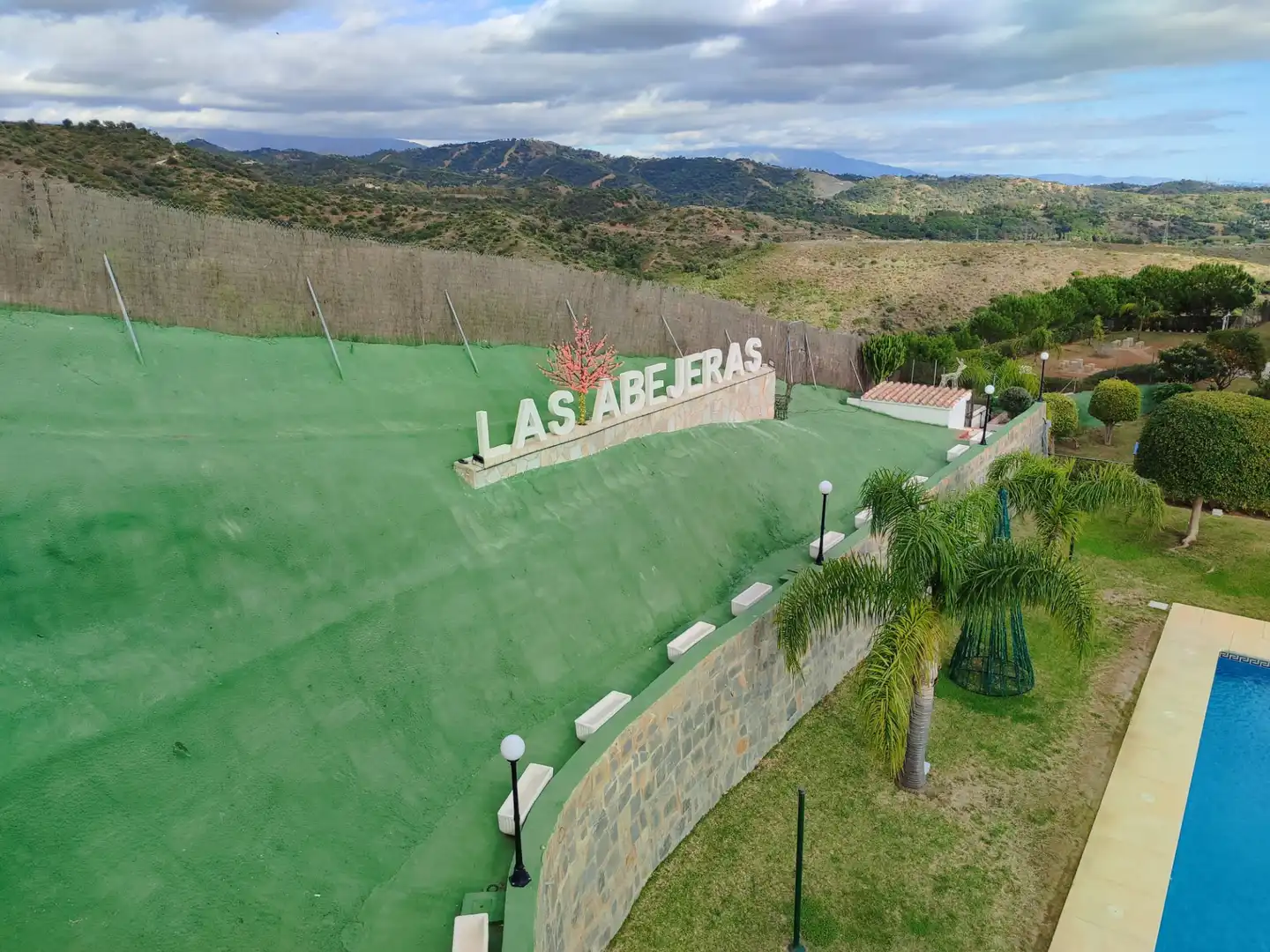 Exterior view of Duplexes for sale in Estepona  with Air Conditioner, Terrace and Community pool