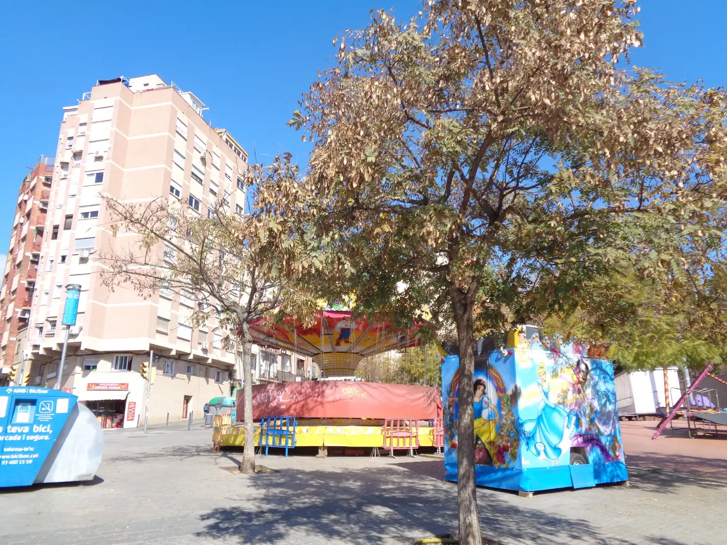 Außenansicht von Wohnung zum Verkauf in L'Hospitalet de Llobregat
