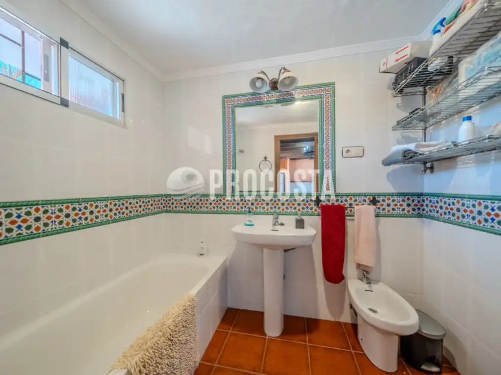 Baño de Casa o chalet en venta en Jete con Aire acondicionado, Terraza y Piscina