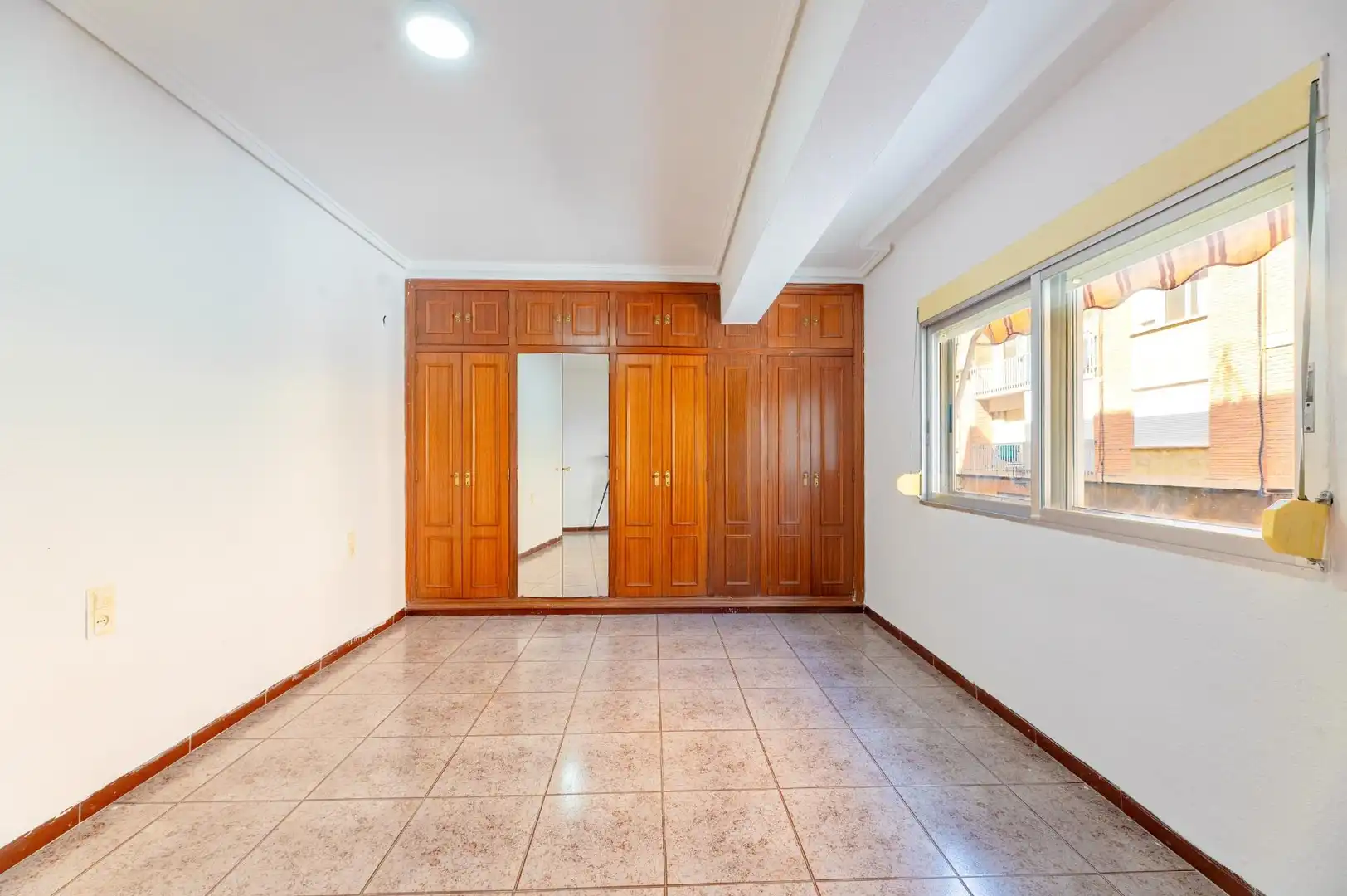 Flat for sale in Alboraya  with Air Conditioner and Alarm