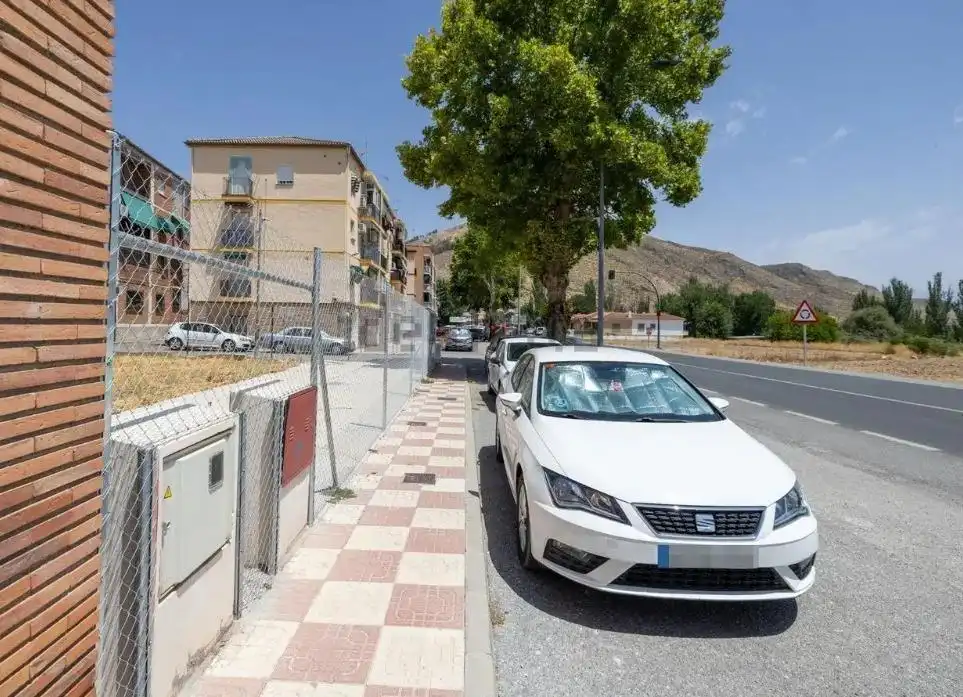 Aparcament de Residencial en venda en Pinos Puente