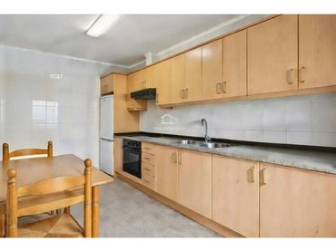 Casa en venta en Calle Roger de Llúria 3