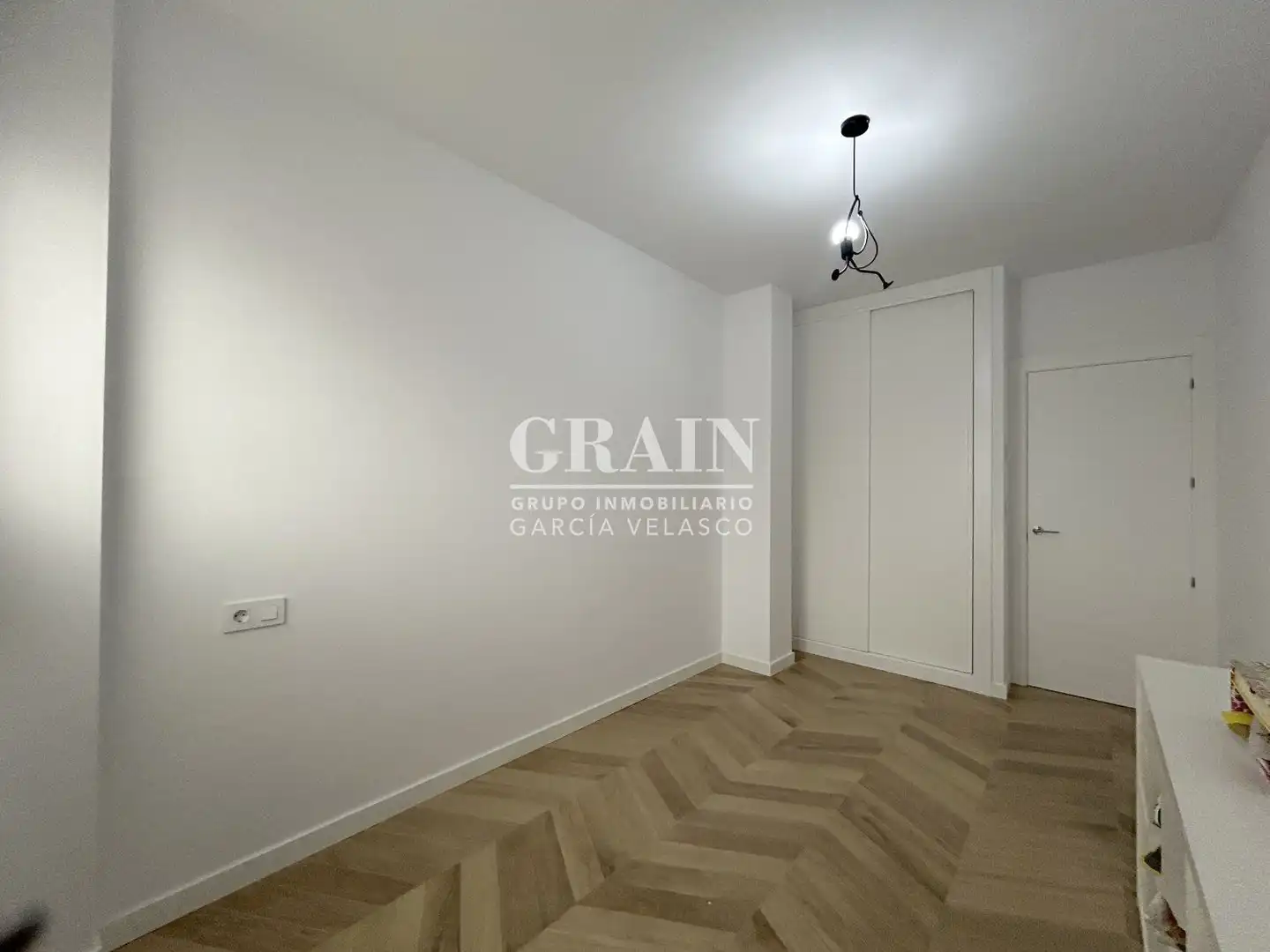Habitación de Piso de alquiler en Albacete con Calefacción, Terraza y Piscina