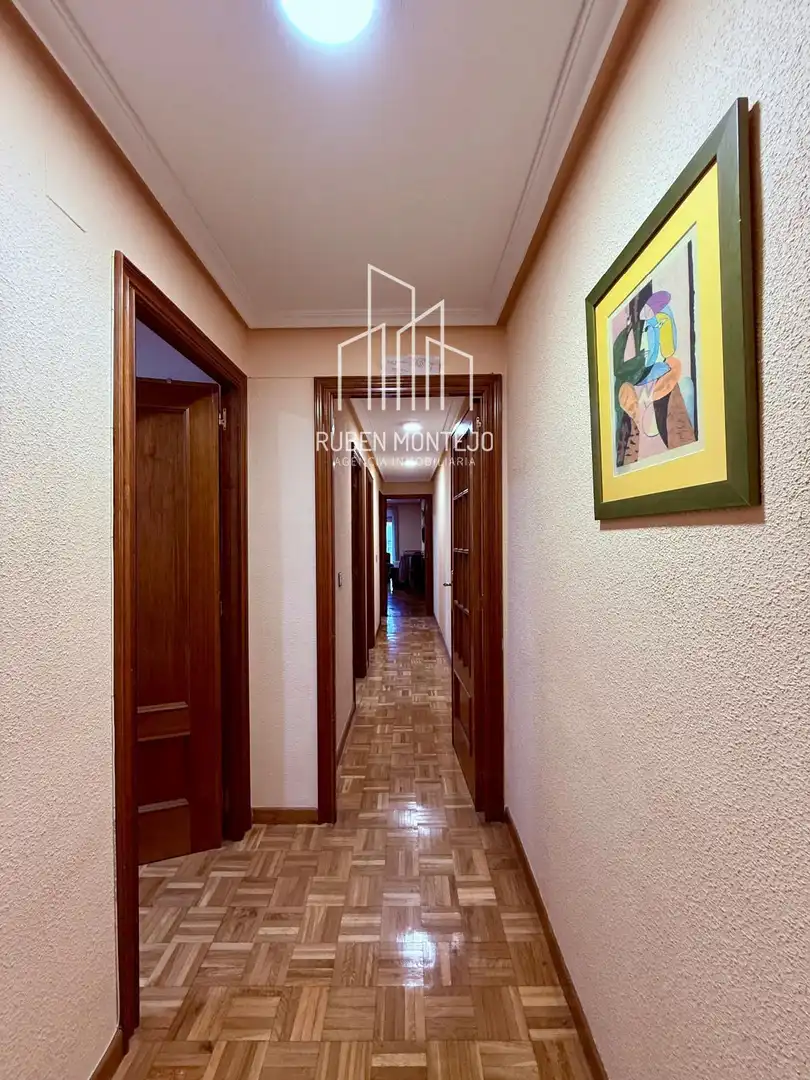 Wohnung zur Miete in Salamanca mit Heizung, Parkett und Terrasse