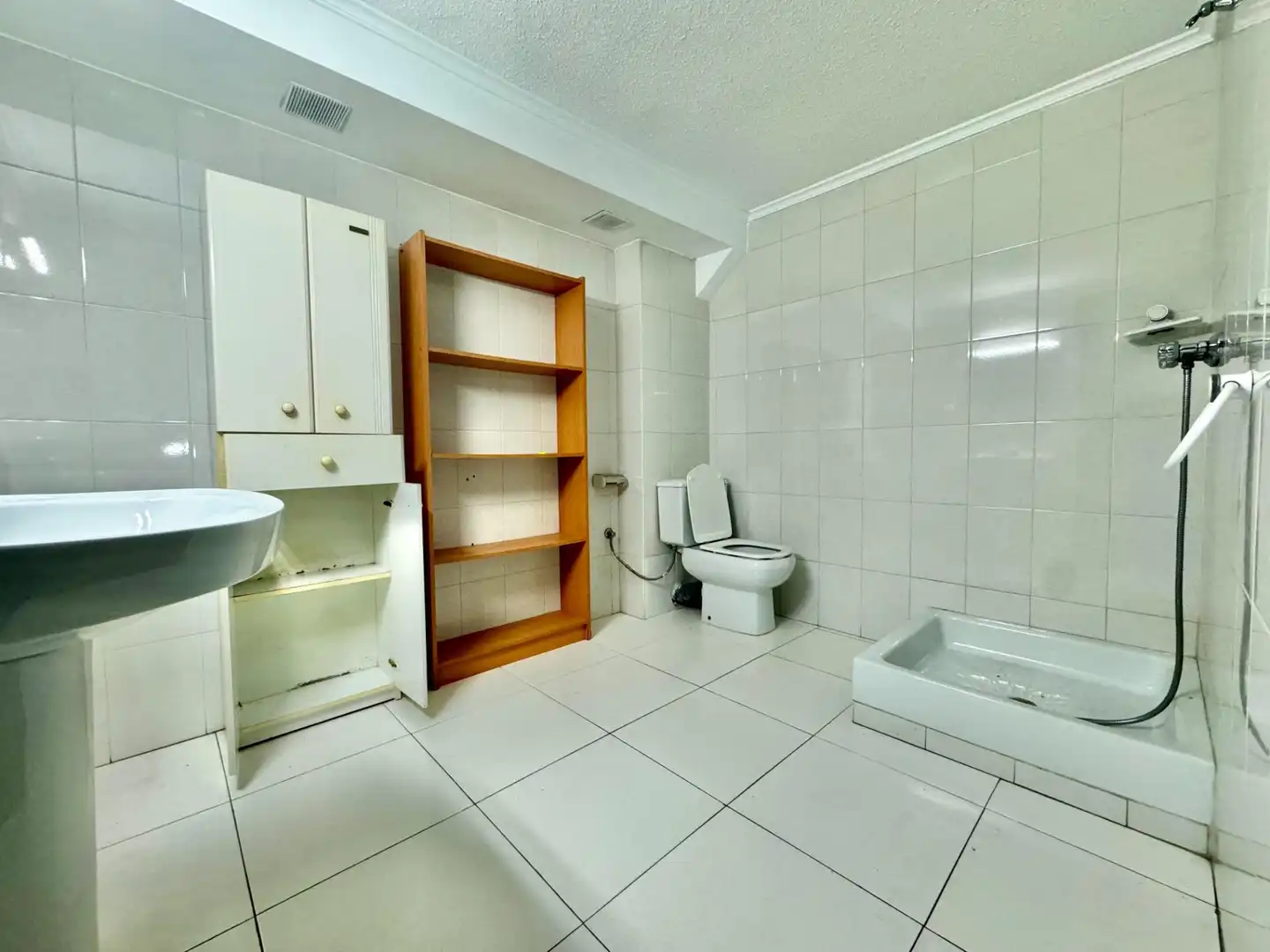 Baño de Local de alquiler en Castilla - Hermida